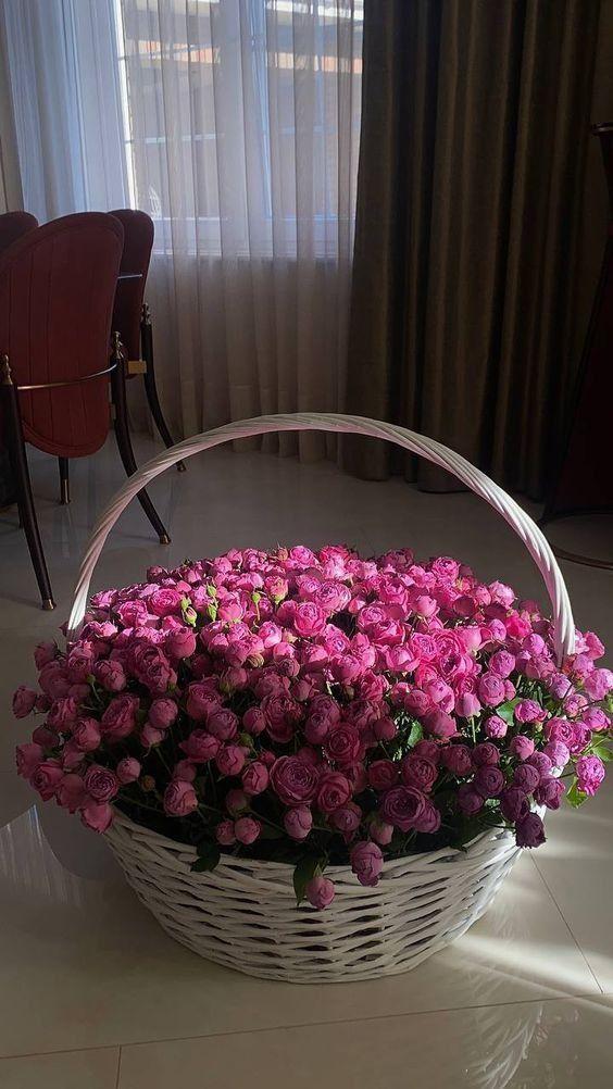 TrailNookGarden workshop space where corporate flower arrangements are designed and prepared for business delivery